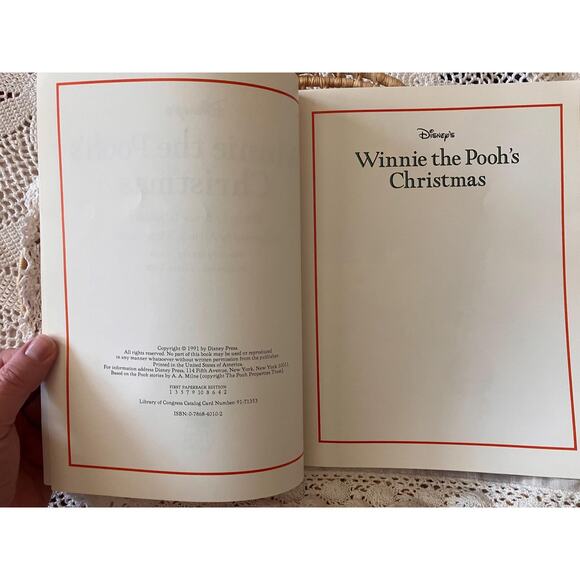 1991 Disney's Winnie the Pooh Christmas - Picture 2 of 6